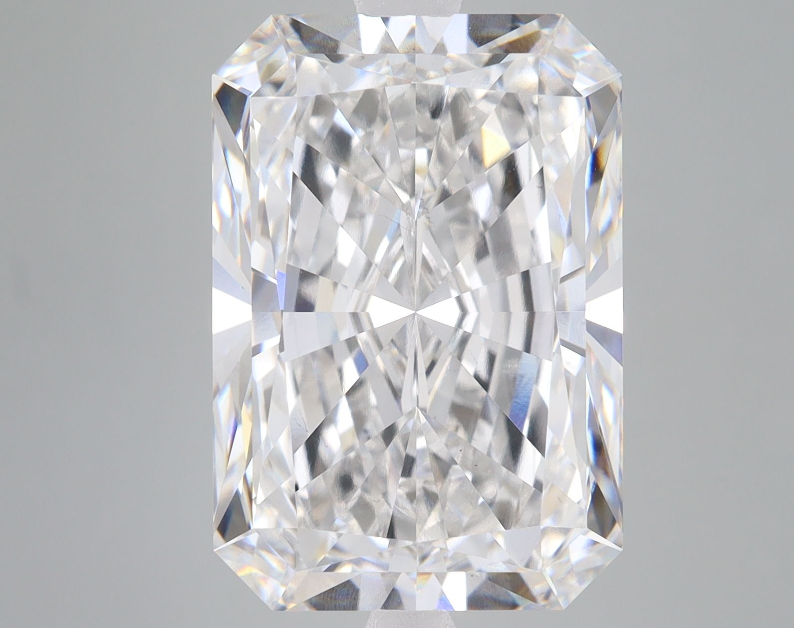 12.36 Carat RADIANT Shape E Colour VS2 Clarity  Cut - White Lab Diamond - 2271605
