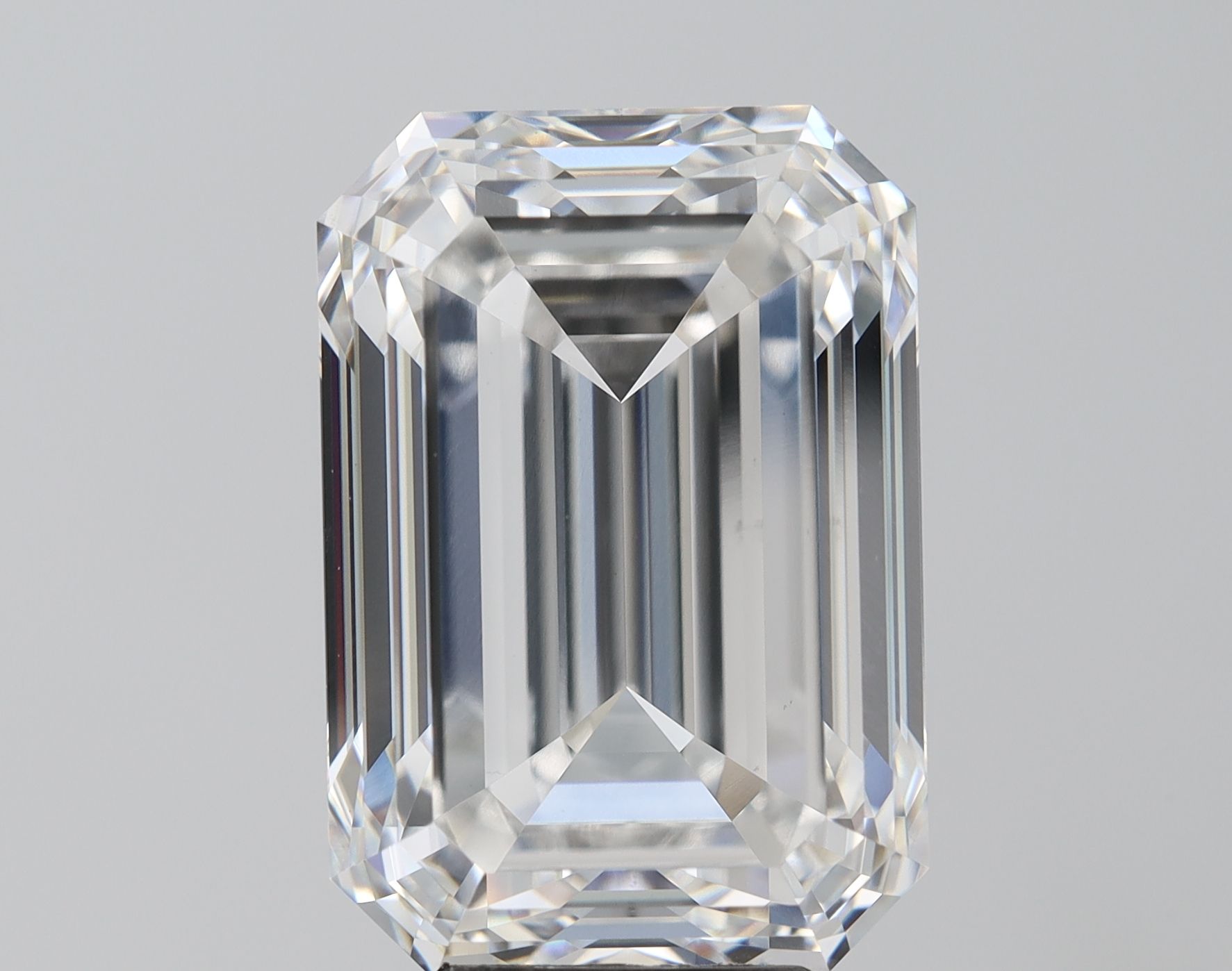 10.60 Carat EMERALD Shape G Colour VS1 Clarity  Cut - White Lab Diamond - 69959
