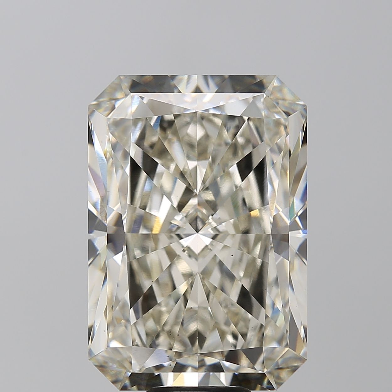 15.13 Carat RADIANT Shape I Colour VS1 Clarity  Cut - White Lab Diamond - 2112294