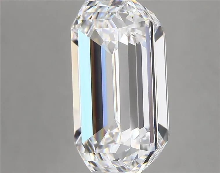 10.31 Carat EMERALD Shape E Colour VVS2 Clarity  Cut - White Lab Diamond - 57301