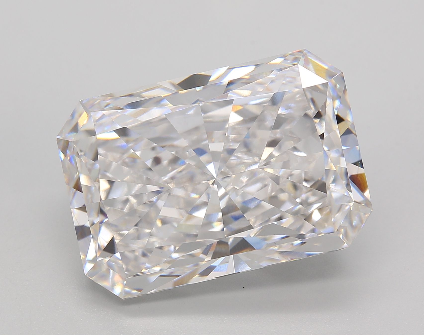 16.51 Carat RADIANT Shape E Colour VVS2 Clarity  Cut - White Lab Diamond - 1463879