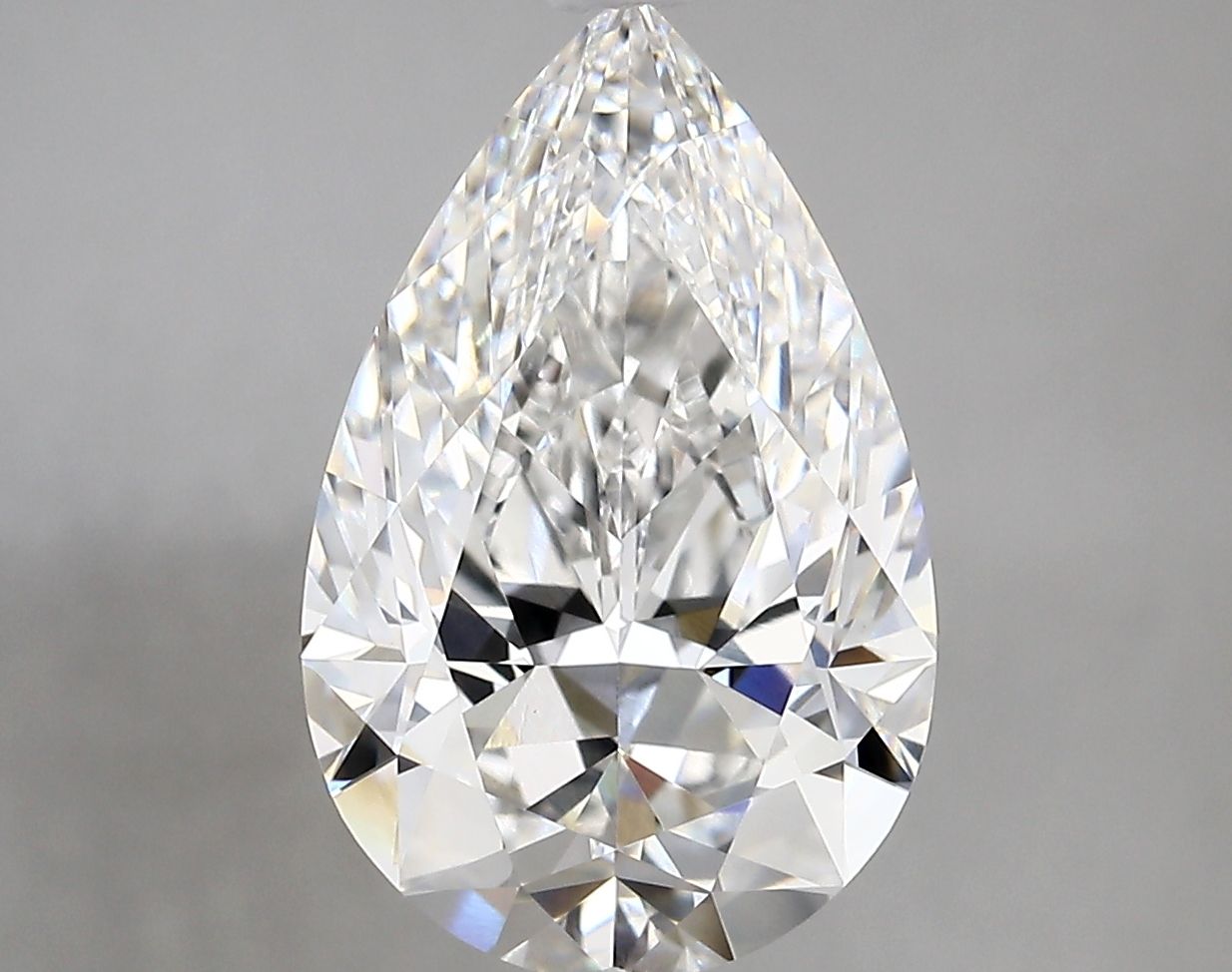 4.28ct Pear E VVS2 Lab-Grown Diamond