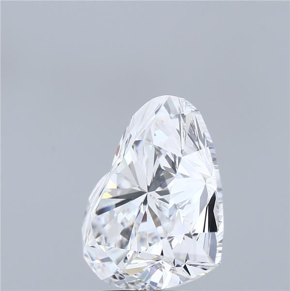 9ct Heart D VVS2 Lab-Grown Diamond
