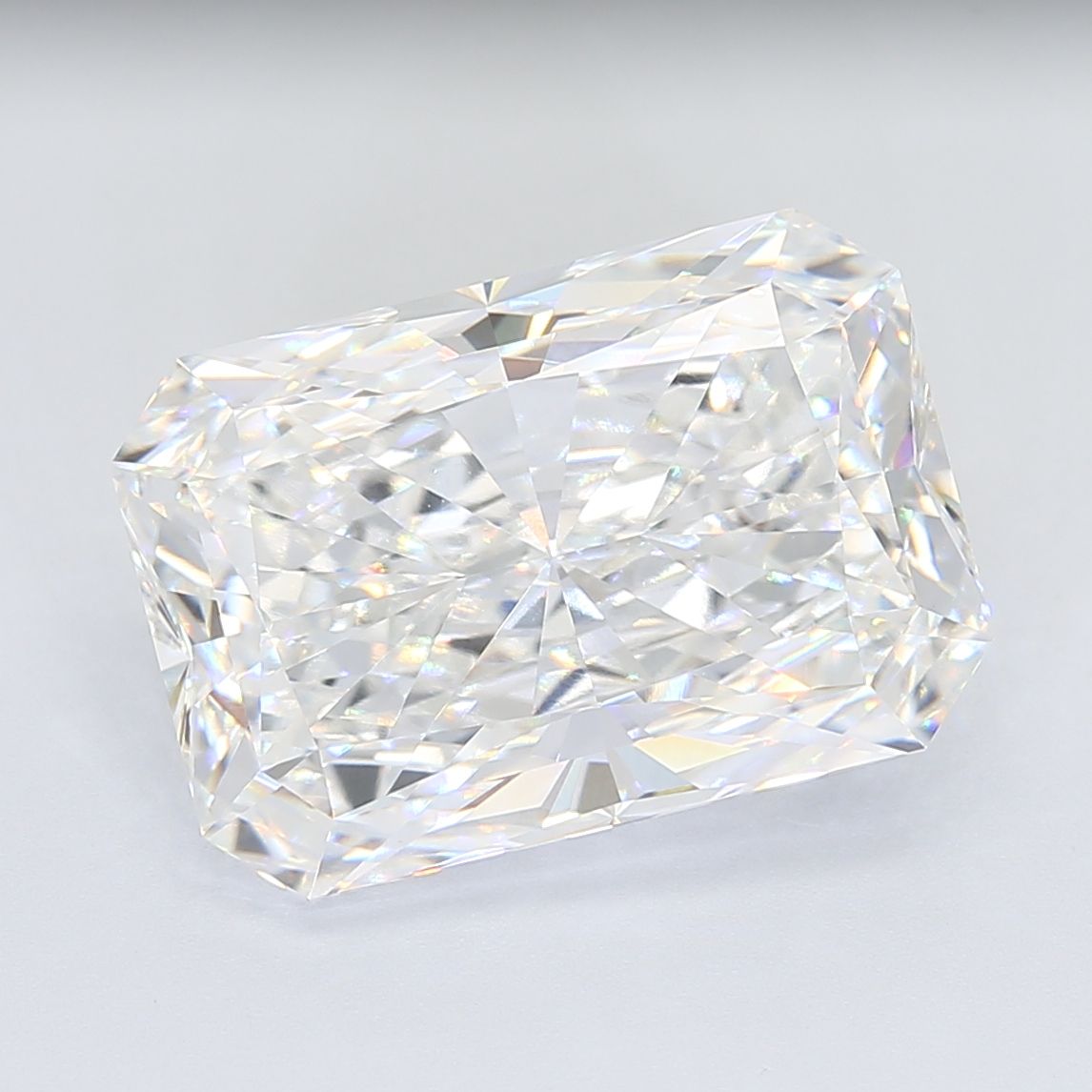 15.03 Carat RADIANT Shape F Colour VVS2 Clarity  Cut - White Lab Diamond - 2629135