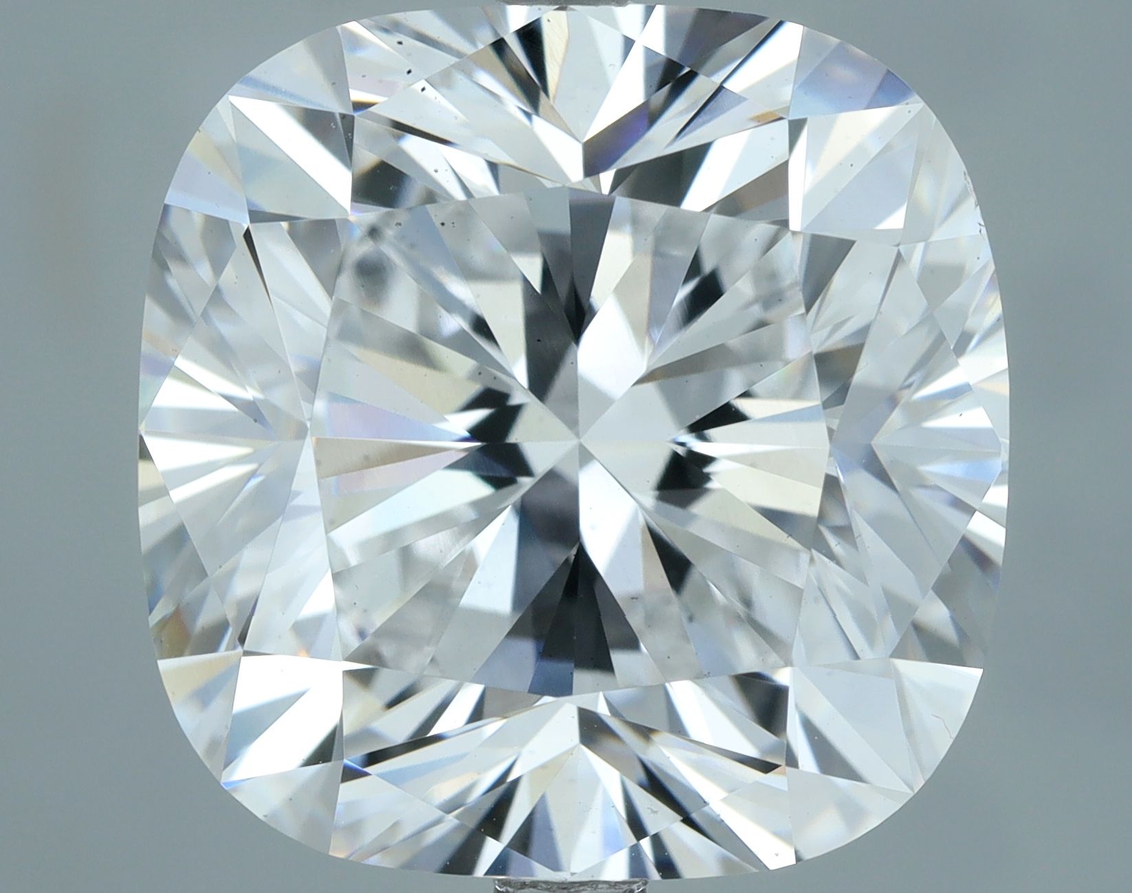 10.52 Carat CUSHION Shape E Colour VS2 Clarity  Cut - White Lab Diamond - 543846