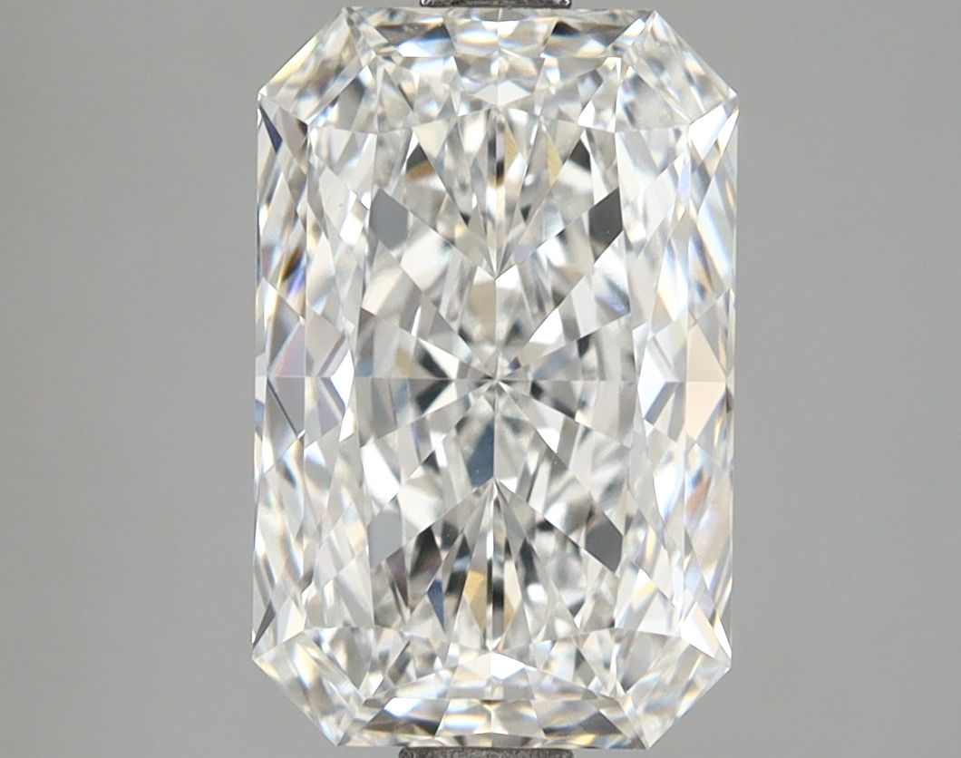 3.1ct Radiant E IF Lab-Grown Diamond