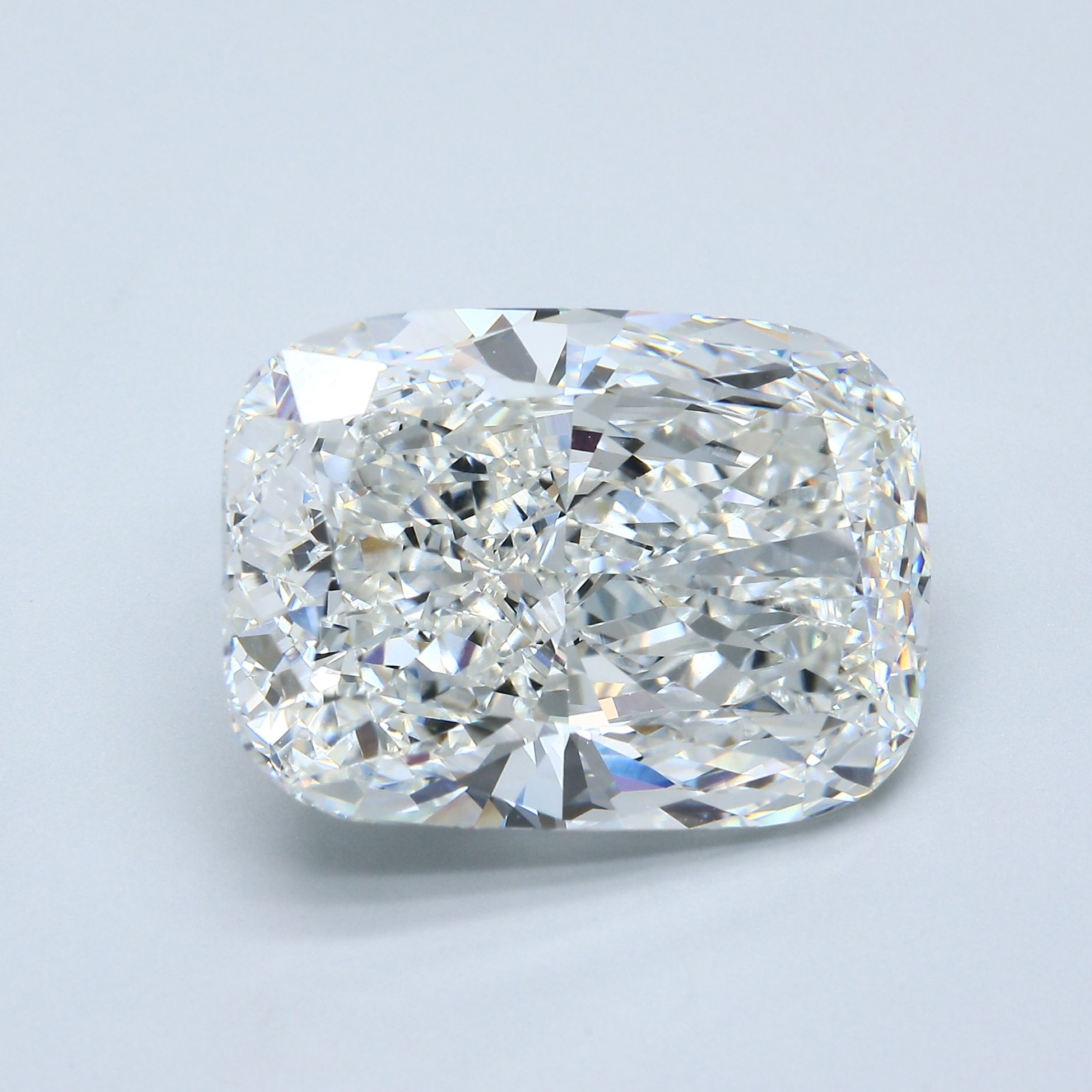 15.03 Carat CUSHION Shape G Colour VVS2 Clarity  Cut - White Lab Diamond - 1243777