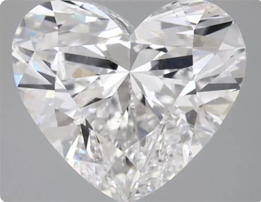 2.39ct Heart E VS2 Lab-Grown Diamond