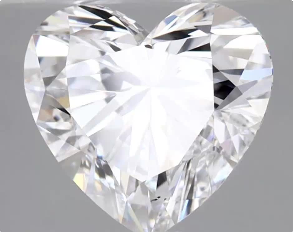 1.36ct Heart D VS1 Lab-Grown Diamond
