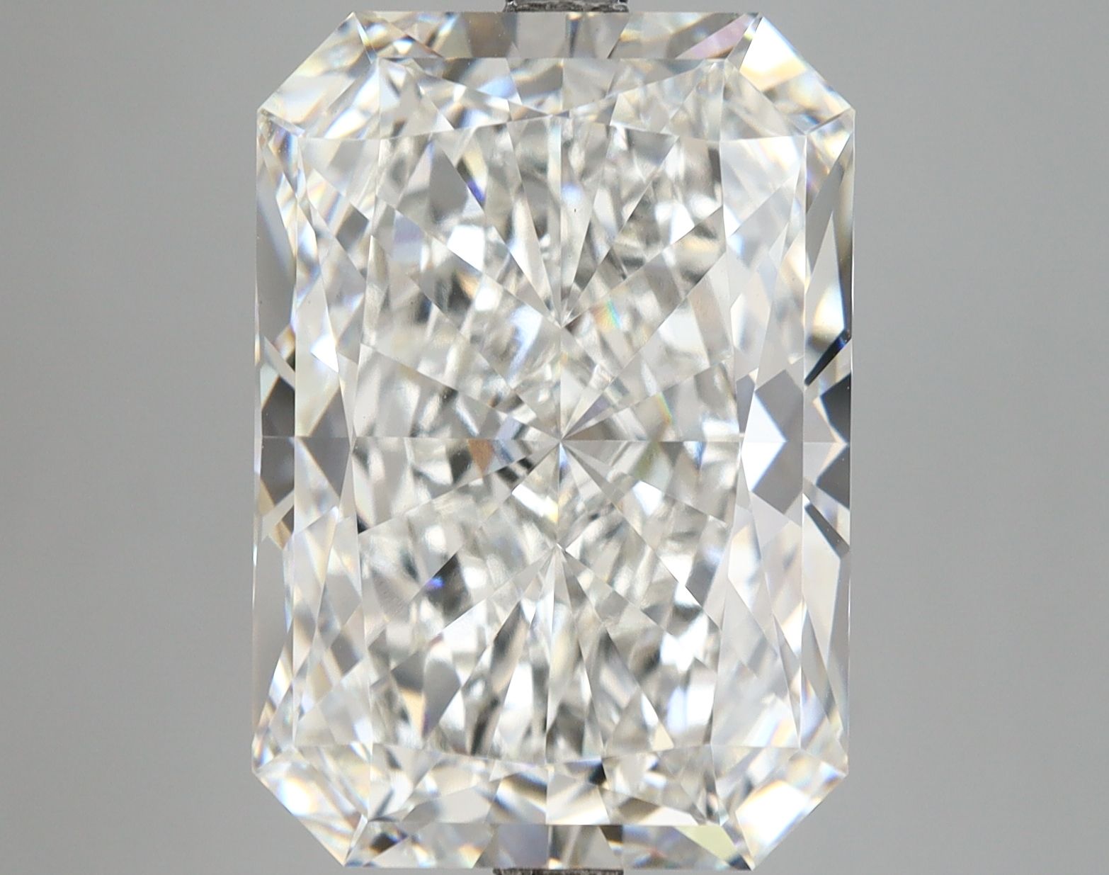 12.56 Carat RADIANT Shape F Colour VS1 Clarity  Cut - White Lab Diamond - 1273667