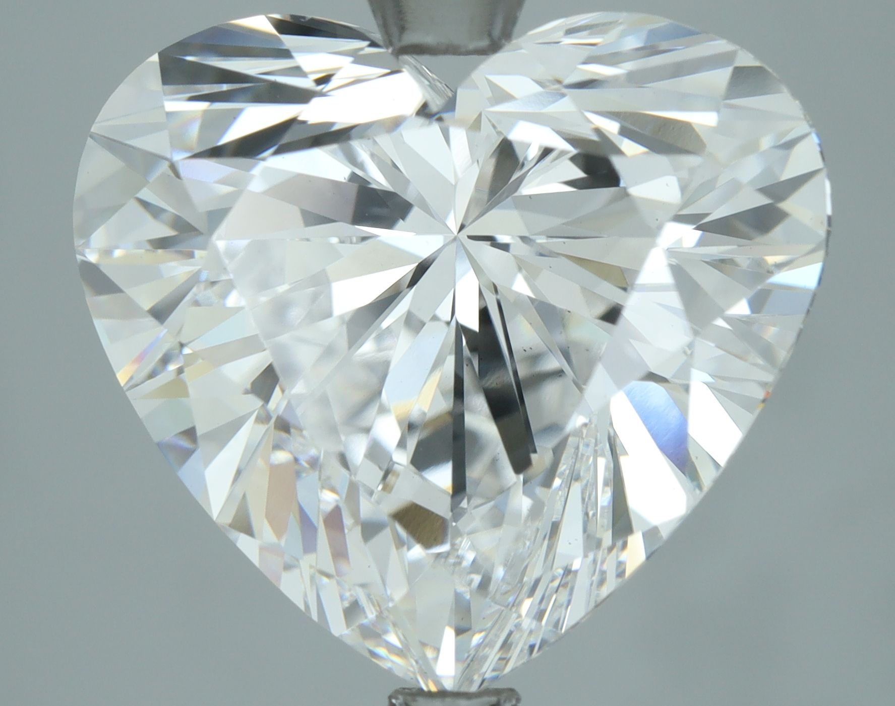7.02ct Heart D VS1 Lab-Grown Diamond