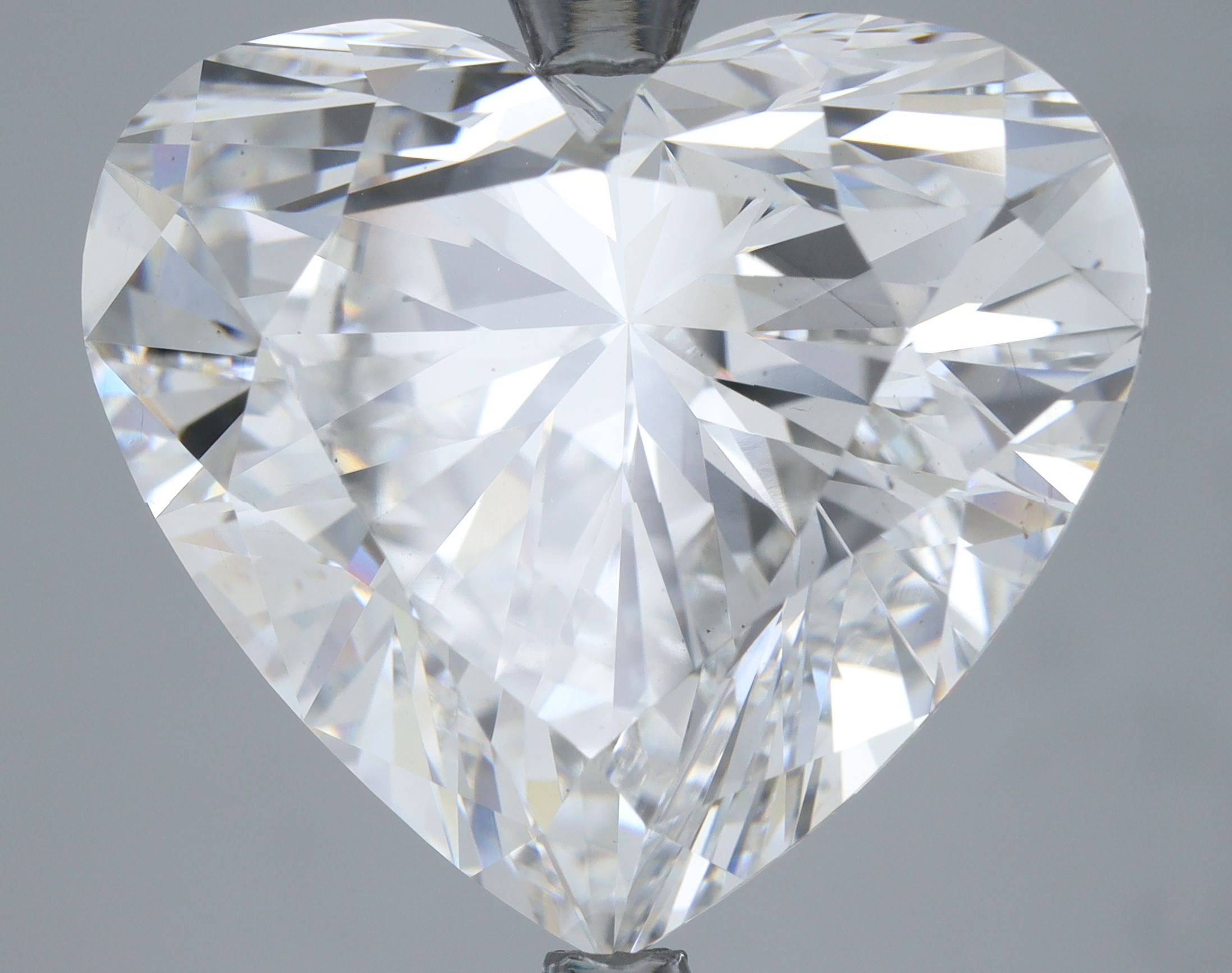13.05 Carat HEART Shape E Colour VS1 Clarity  Cut - White Lab Diamond - 1825991