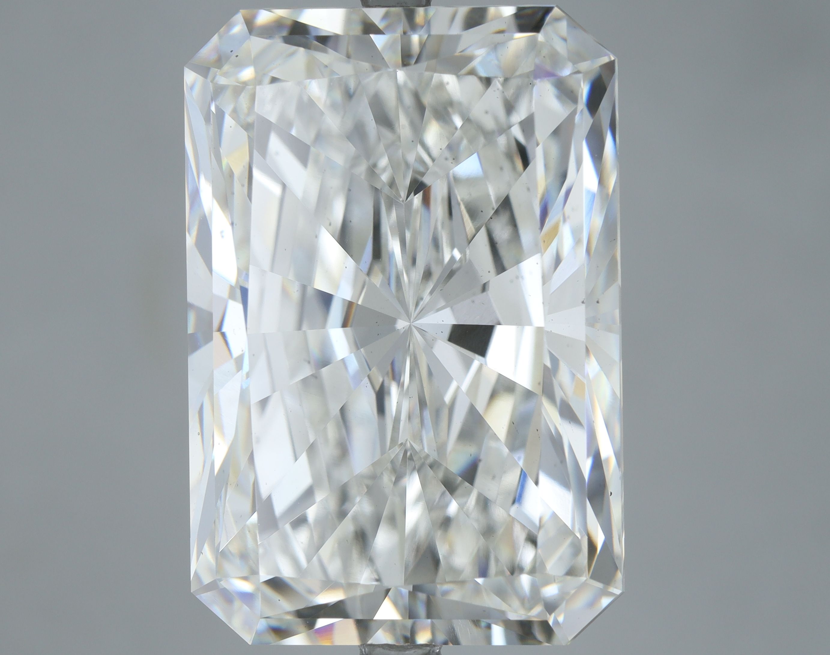 17.03 Carat RADIANT Shape F Colour VS2 Clarity  Cut - White Lab Diamond - 1826006