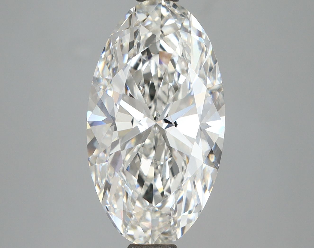 3.89ct Moval E VVS2 Lab-Grown Diamond