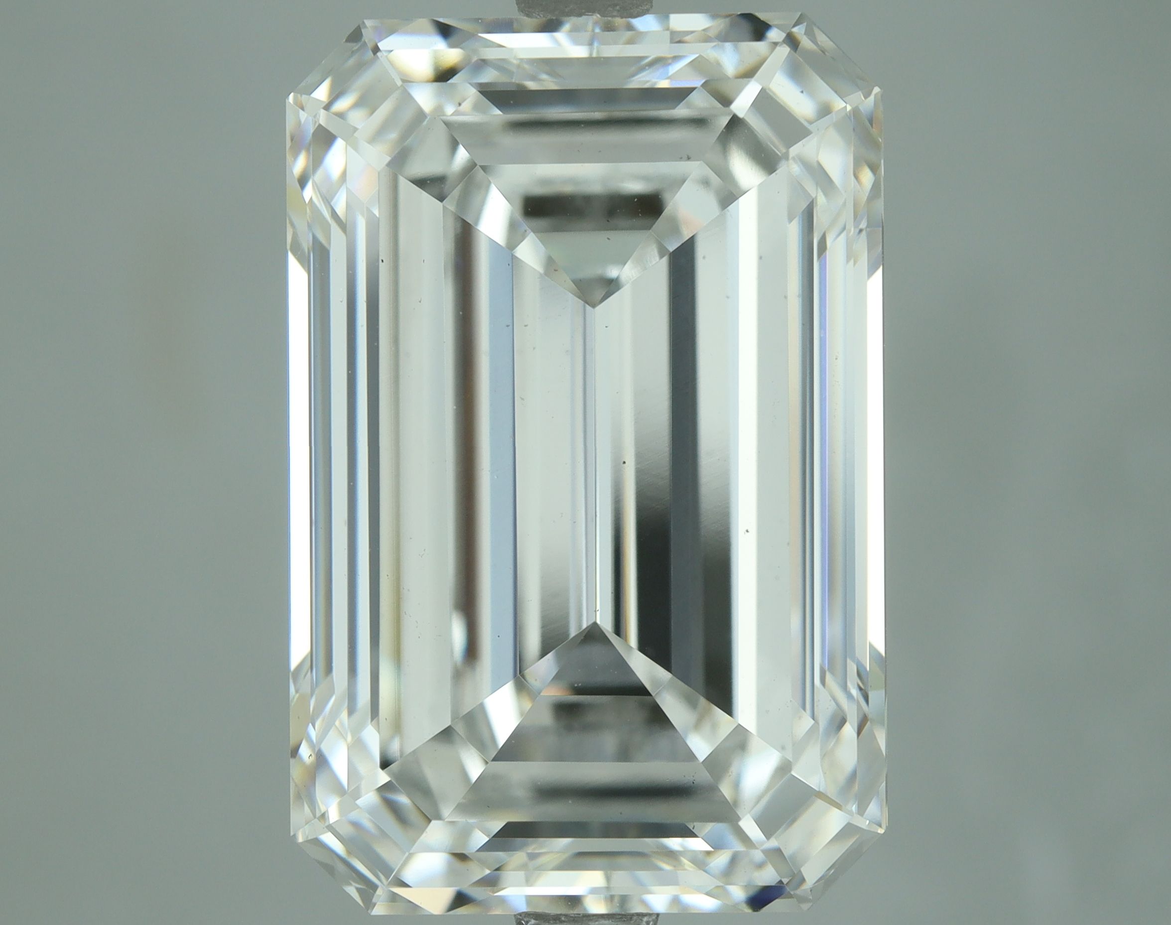 9.52 Carat EMERALD Shape E Colour VS1 Clarity  Cut - White Lab Diamond - 1903473
