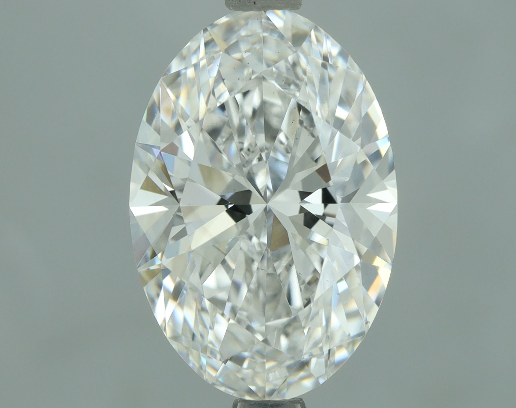 2.4ct Oval D VS2 Lab-Grown Diamond