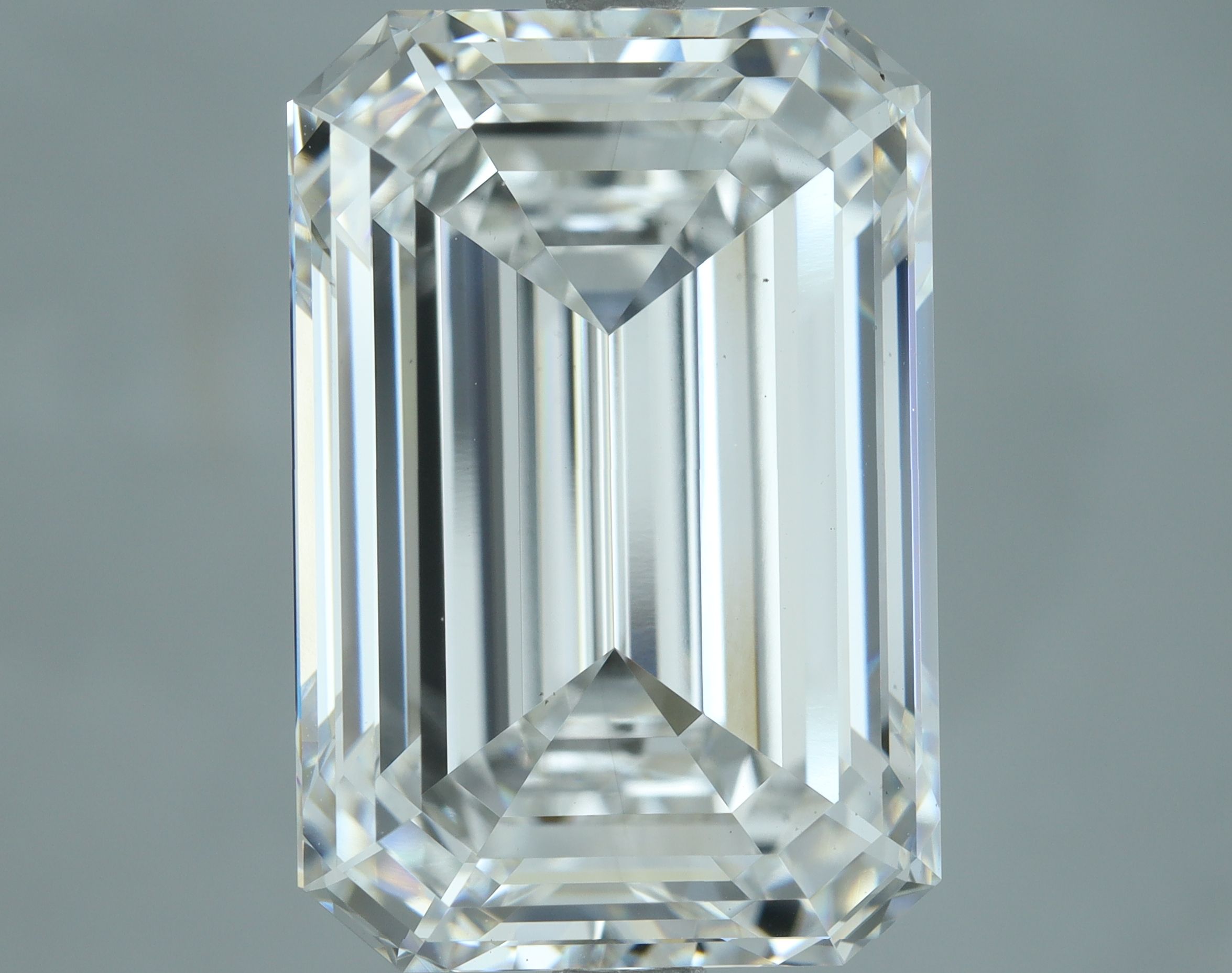 10.03 Carat EMERALD Shape F Colour VS1 Clarity  Cut - White Lab Diamond - 1654565