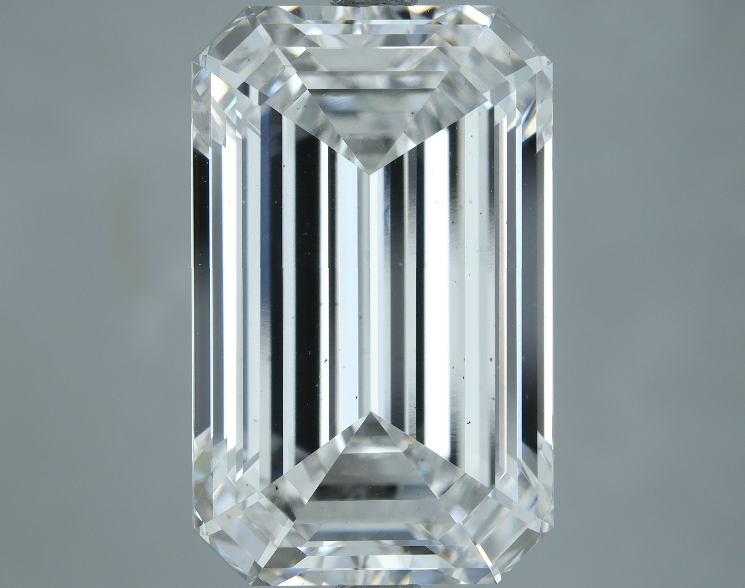 10.22 Carat EMERALD Shape E Colour VS2 Clarity  Cut - White Lab Diamond - 1986331
