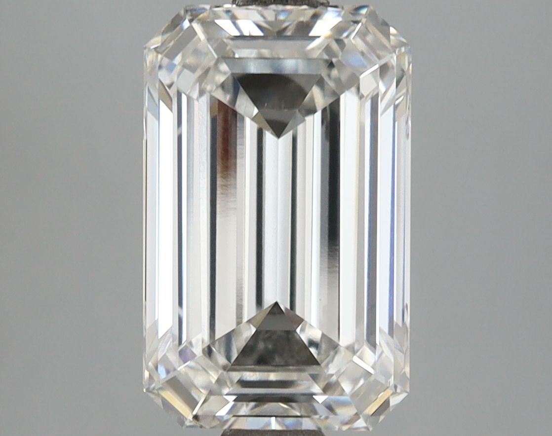 3.89ct Emerald F VVS2 Lab-Grown Diamond
