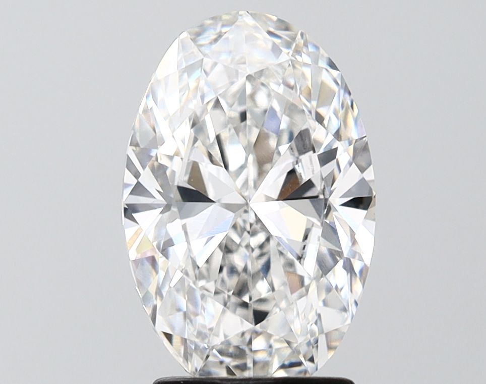 2.5ct Oval E VVS2 Lab-Grown Diamond