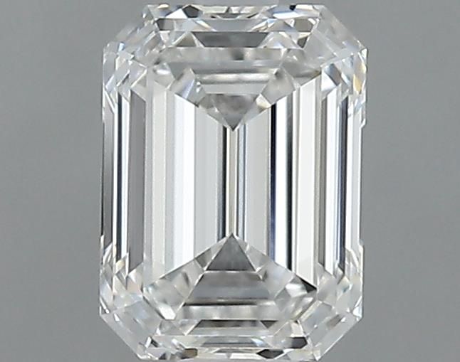 0.7ct Emerald E VVS2 Natural Diamond