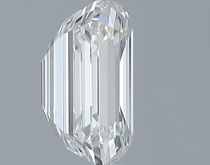 0.8ct Emerald I VVS2 Natural Diamond