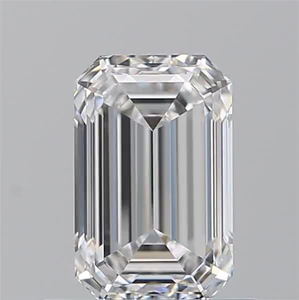 0.9ct Emerald E VVS1 Natural Diamond