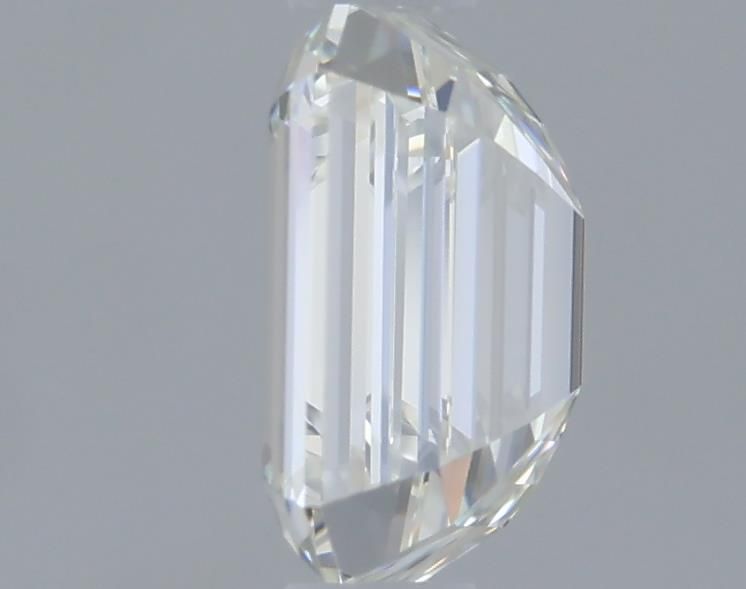 0.7ct Emerald J IF Natural Diamond