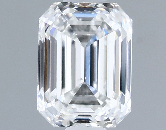 0.9ct Emerald F SI1 Natural Diamond