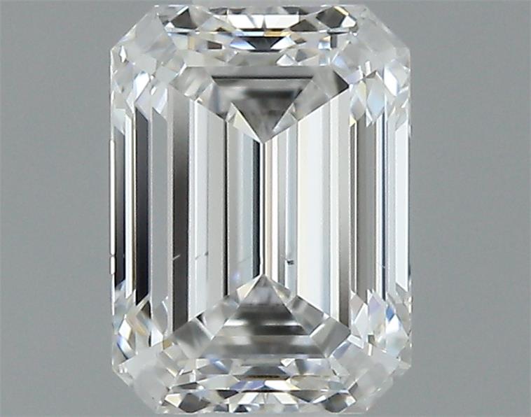 0.7ct Emerald E VS2 Natural Diamond