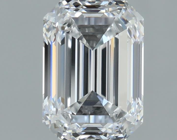 0.9ct Emerald D VVS2 Natural Diamond