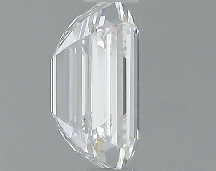 0.8ct Emerald F VVS2 Natural Diamond