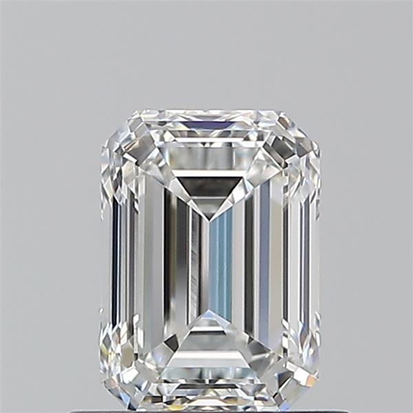 0.9ct Emerald F VVS2 Natural Diamond