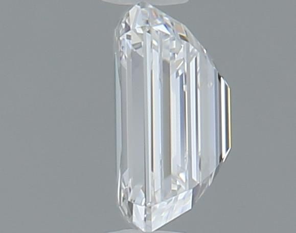 0.6ct Emerald E VVS2 Natural Diamond