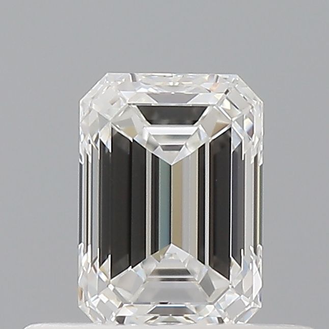 0.5ct Emerald E VVS2 Natural Diamond