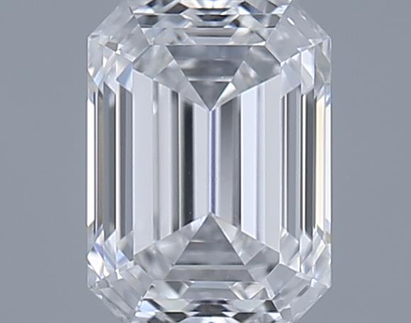 0.7ct Emerald E VVS2 Natural Diamond
