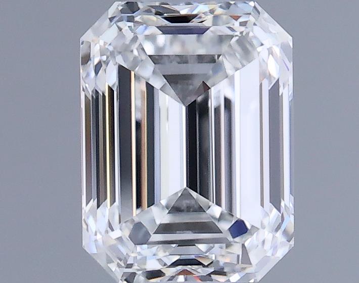 0.7ct Emerald F VVS2 Natural Diamond