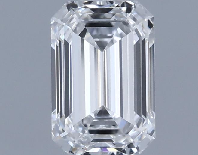 0.7ct Emerald E VVS1 Natural Diamond