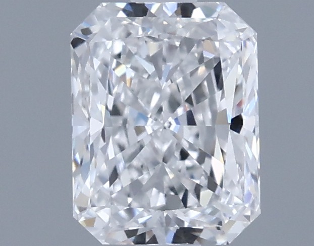 0.9ct Radiant D VVS2 Natural Diamond