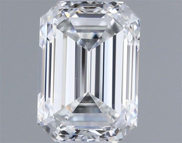 0.7ct Emerald E VVS2 Natural Diamond