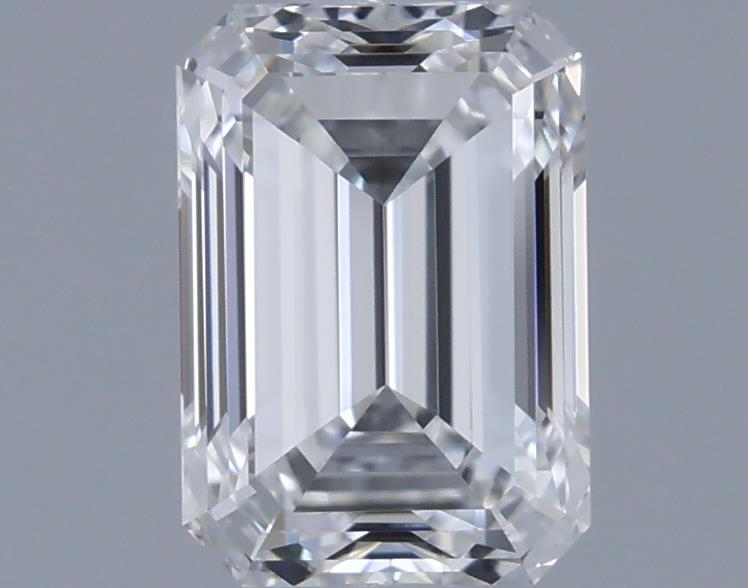 0.7ct Emerald E VVS2 Natural Diamond