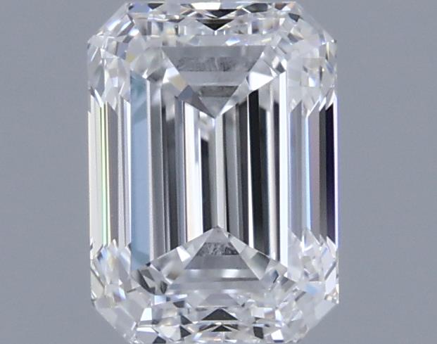 0.7ct Emerald E VS2 Natural Diamond