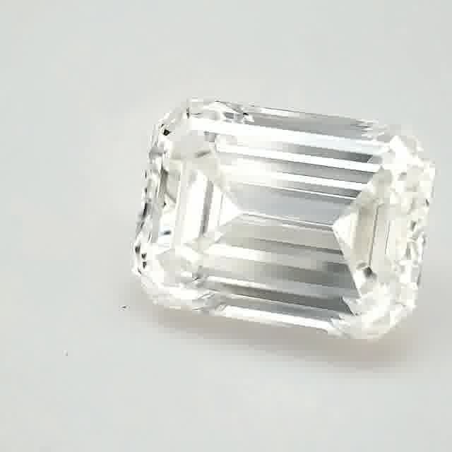 2.52ct Emerald F VS2 Natural Diamond