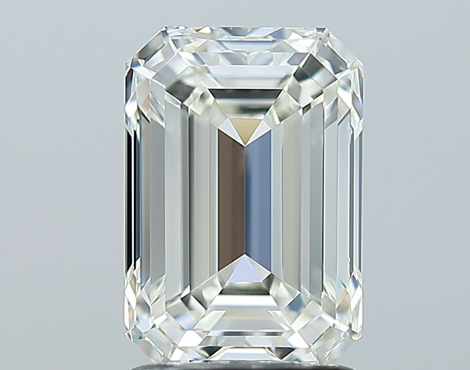 2.01ct Emerald J VVS1 Natural Diamond