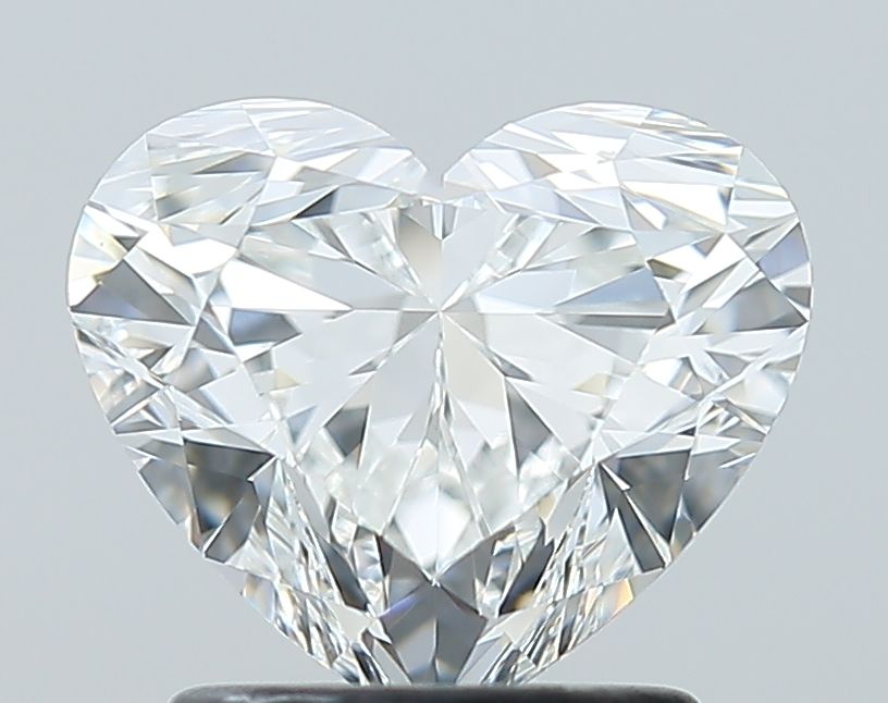 1.7ct Heart G VVS2 Natural Diamond