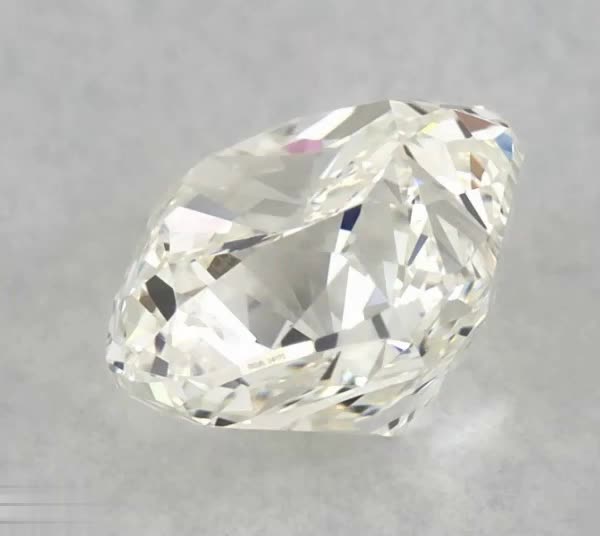 0.9ct Cushion J VVS2 Natural Diamond
