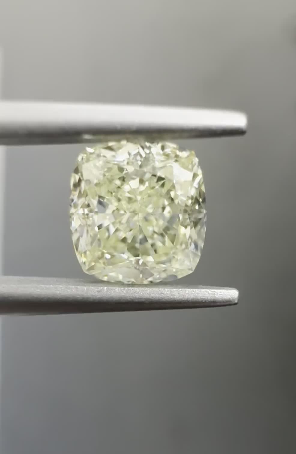 1.09ct Cushion L SI1 Natural Diamond