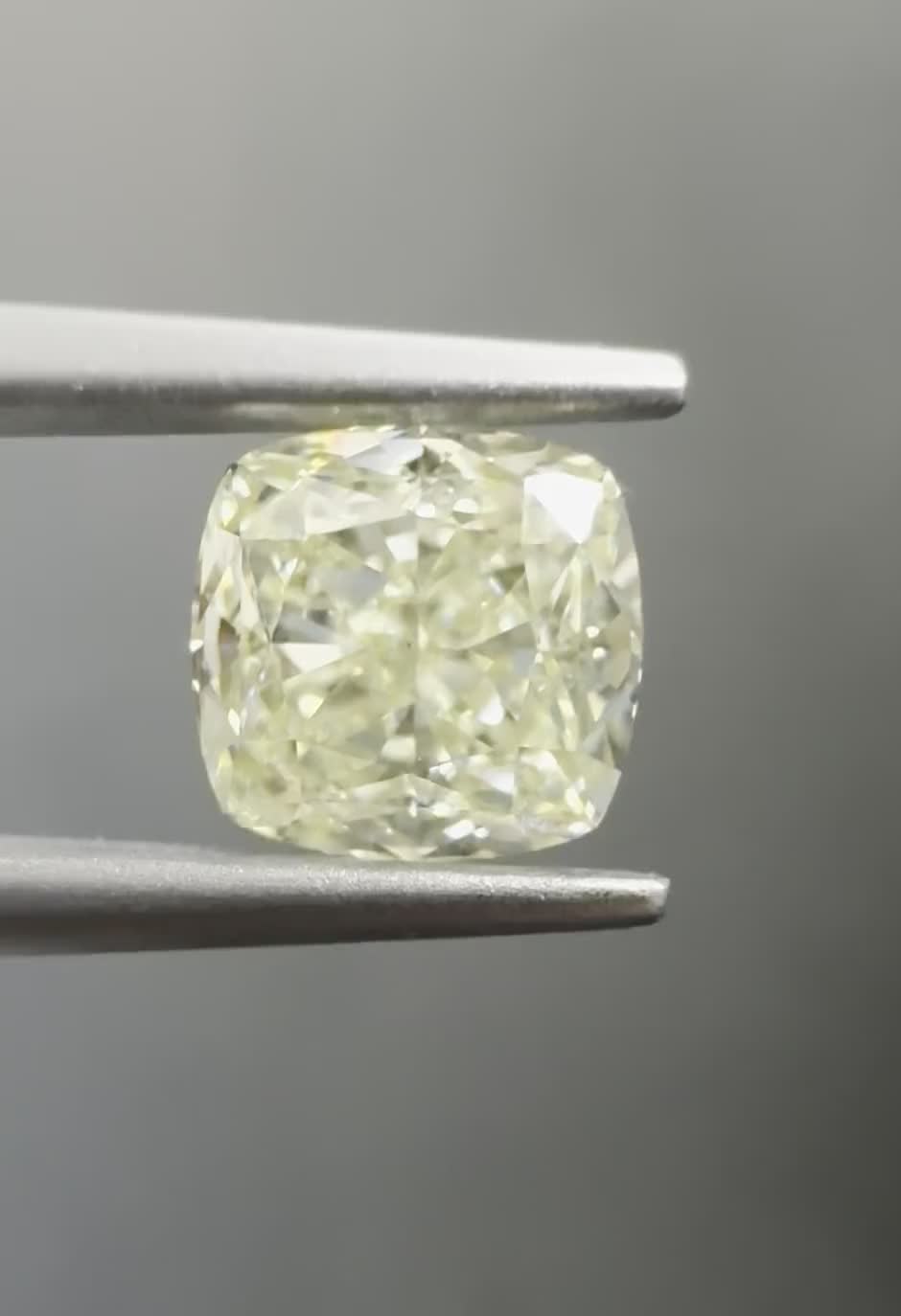 1.24ct Cushion M VS2 Natural Diamond
