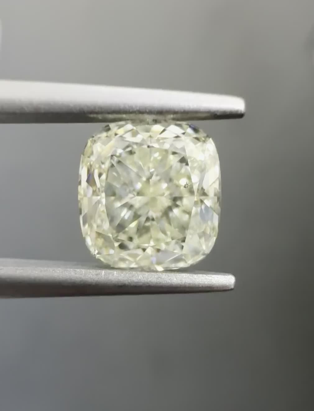 1.16ct Cushion L VS2 Natural Diamond