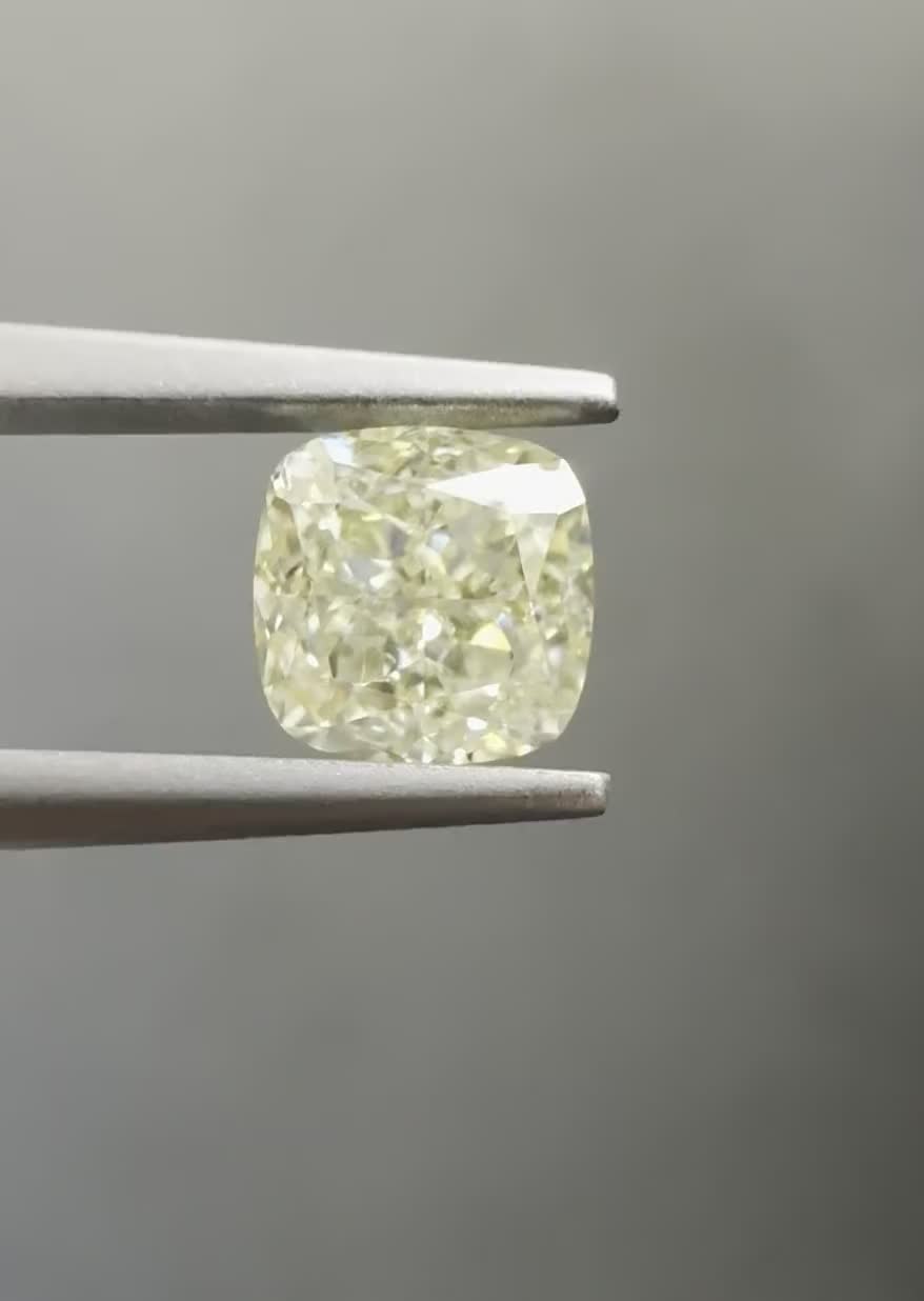 1.03ct Cushion M VS2 Natural Diamond